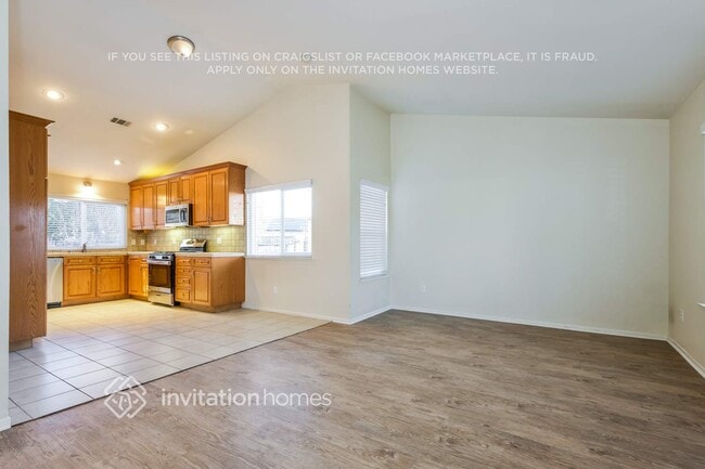 Photo - 3541 W Ave J 3