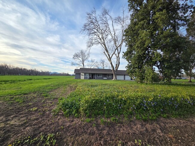 Photo - Country Style Living in this Charmin Home in Anderson