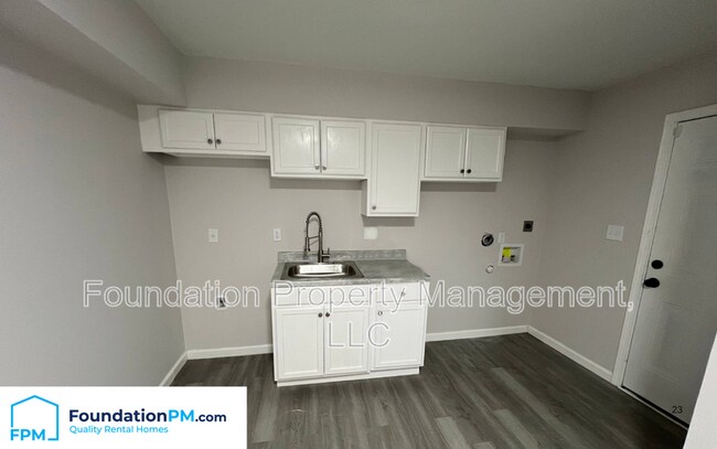 Photo - 4911 Shayne Cove