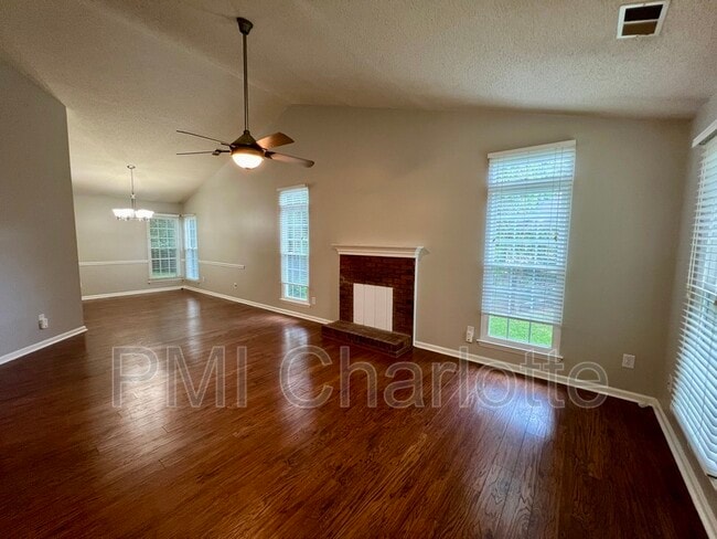 Photo - 10504 Grassy Plain Ct