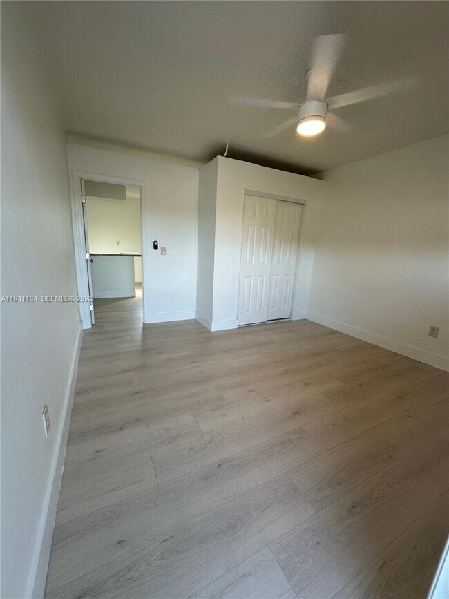 Photo - 12101 Griffing Blvd Unit 5