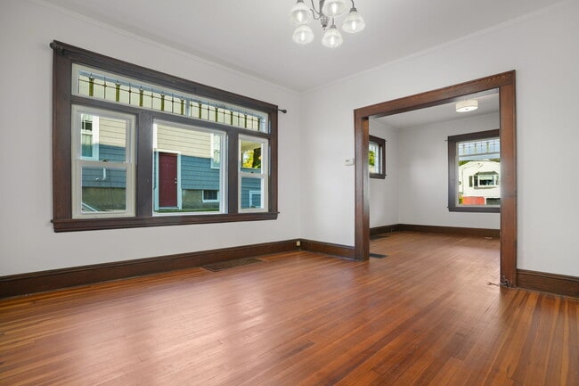 Photo - 147 Park St