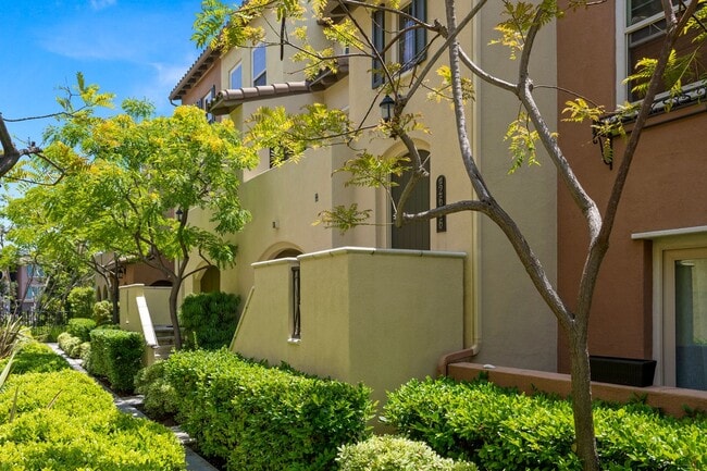 Photo - Upgraded Mission Valley 2 Bed 2.5 Bath at the Terraces of Escala! Small Pet OK!