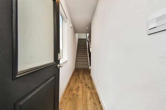 Photo - 3531 Shearwater St