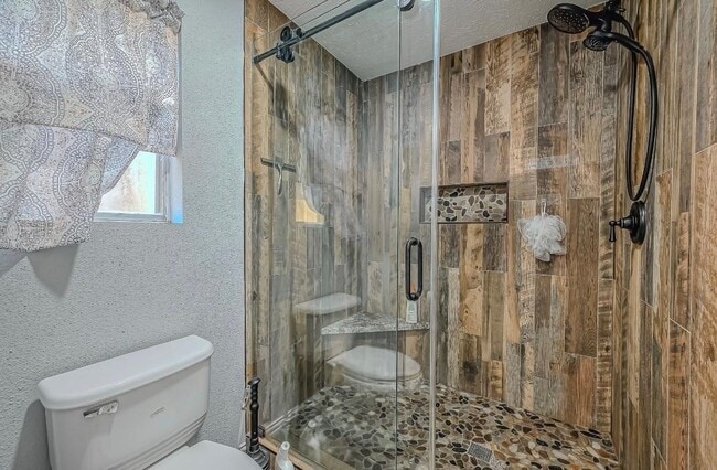Photo - 410 Forest Hills Dr