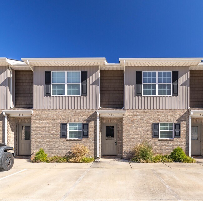 Photo - 932 Warrior Hill Dr