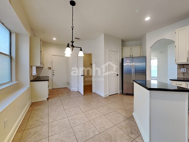 Photo - 2332 Red Maple Rd