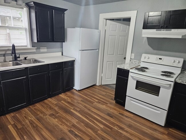 Photo - 209 NW Arlington Ave