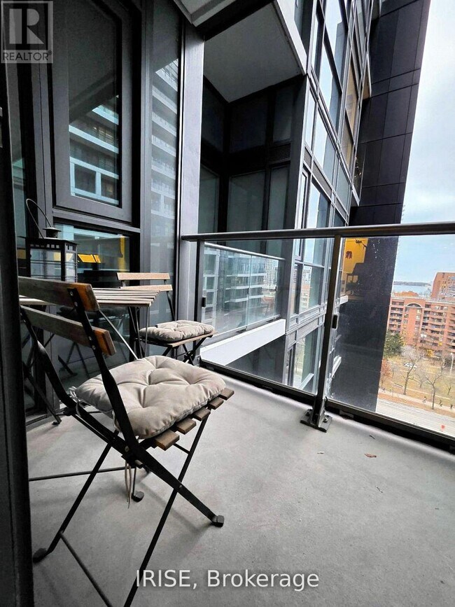 Photo - 70 Princess St Unit 1034