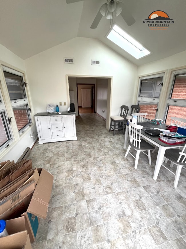 Photo - 3 Bedroom Home with Carport in Blacksburg