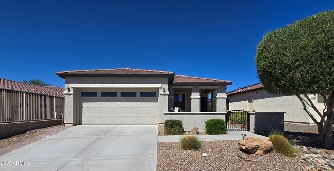 Photo - 17520 W Fairview St