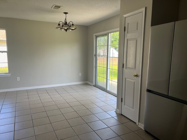 Photo - 5020 Sandlake Ct