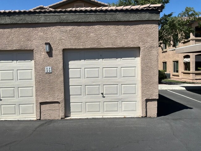 Photo - Condo 3 bedrooms 2 bathrooms 1 car garage gated subdivision.
