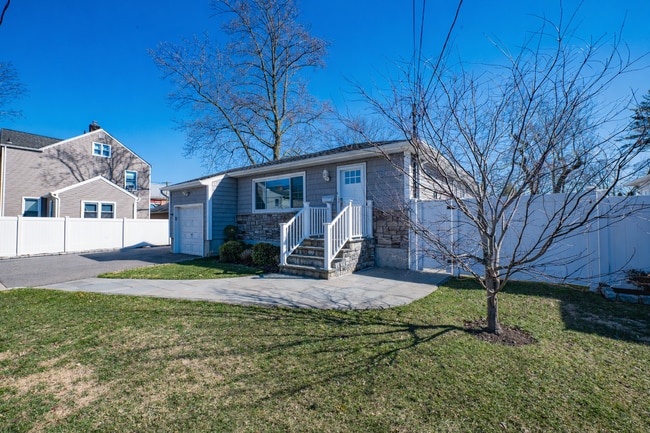 Photo - 2002 City Ave