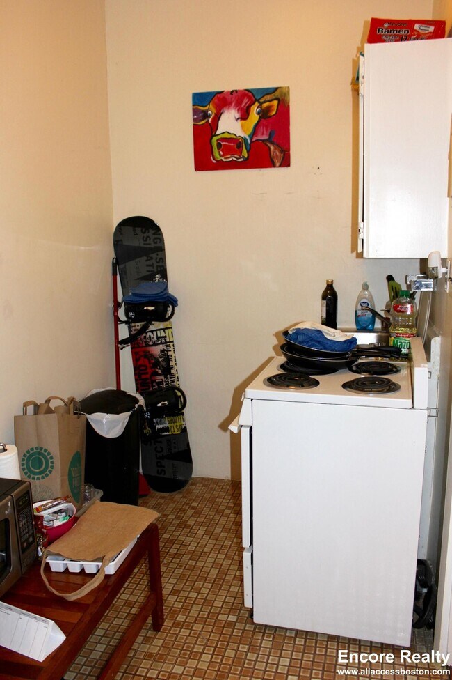 Photo - 40 Anderson St Unit 15