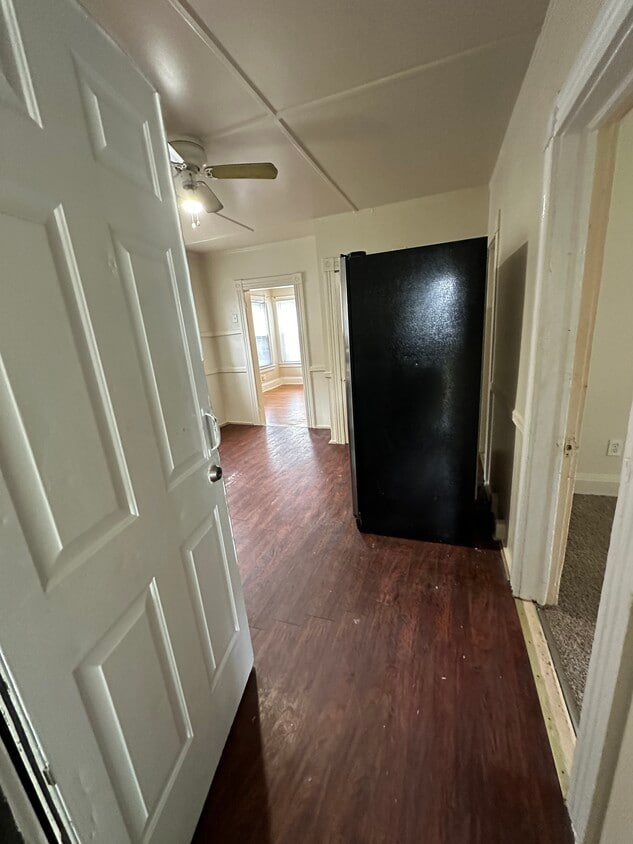 Photo - 41 Lewiston Ave (Willimantic, CT)