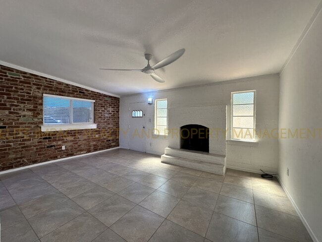 Photo - 1643 N Sonoita Ave