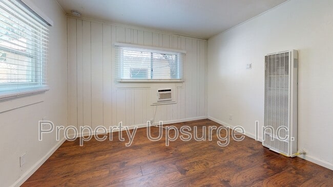 Photo - 650 Bird St Unit 4