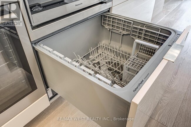 Photo - 88 Scott St Unit 1502