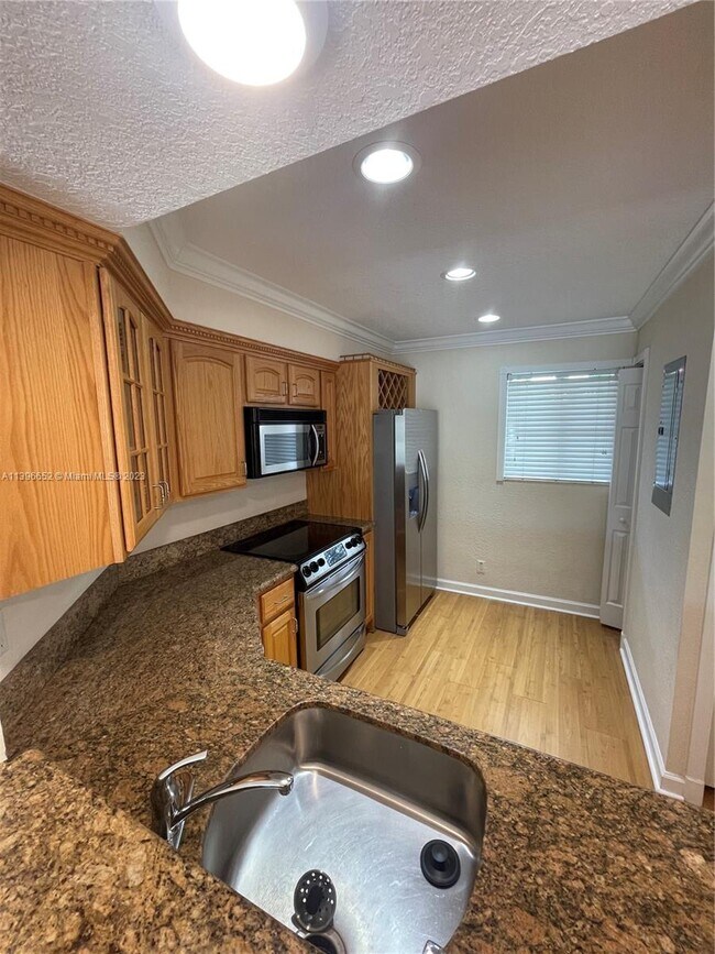 Photo - 1501 E Broward Blvd