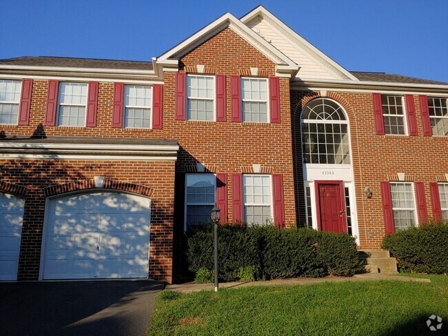 Building Photo - 43340 Julie Martin Ct Rental