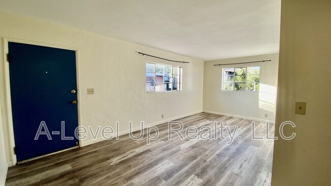 Photo - 1414 N Jones Blvd