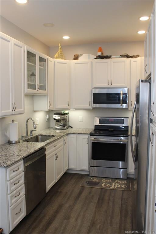 Photo - 267 Melba St Unidad A31