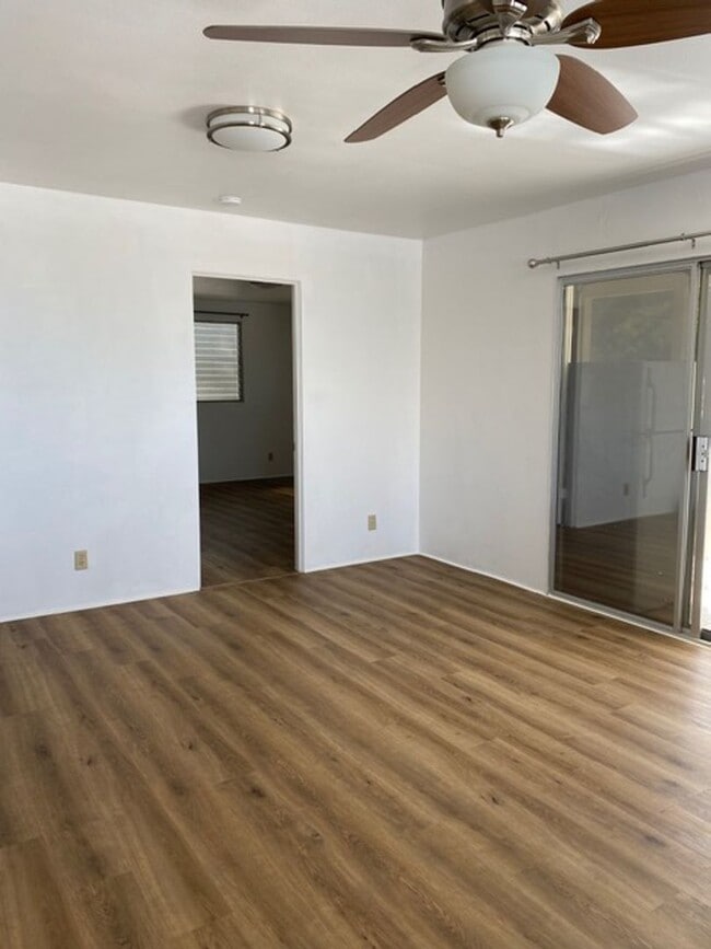 Photo - 1 BEDROOM, 1BATH UNIT UTILITIES INCLUDED-PEARLCITY
