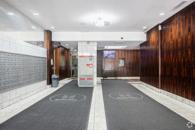 Photo - Mainstreet Tower