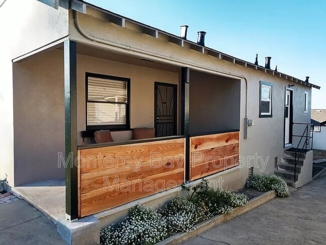 Building Photo - 650 Spencer St