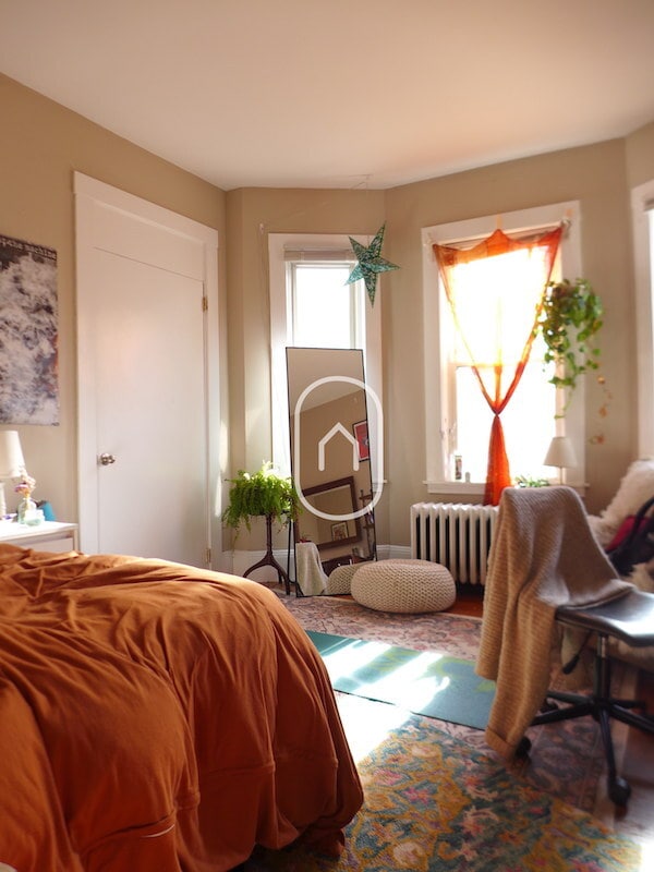 Photo - 1564 Tremont St Unit 4br1ba