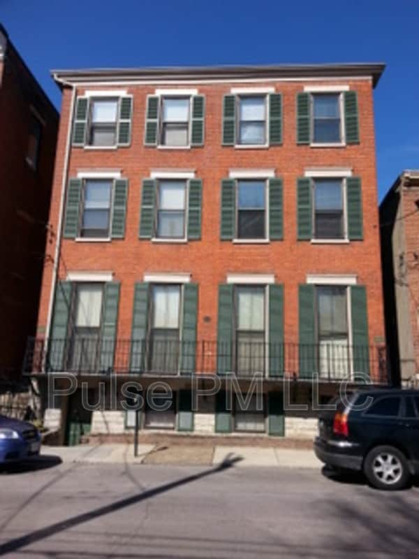 Photo - 112 E 5th St