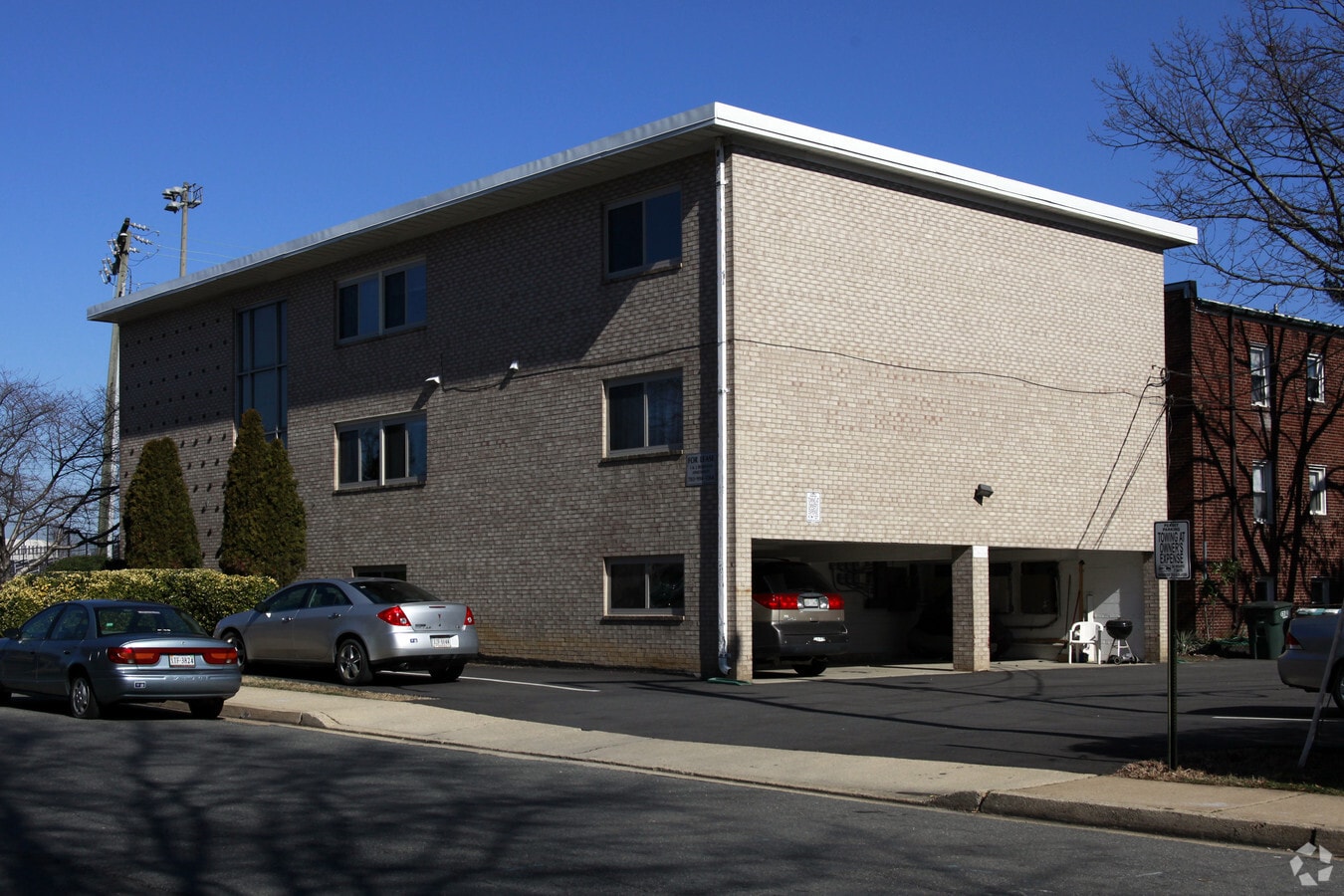Randolph Apartments - Randolph Apartments