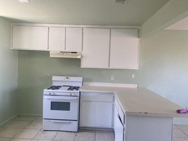 Photo - 9749 N Loop Blvd