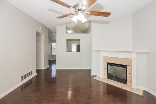 9812 Southern Oak Way