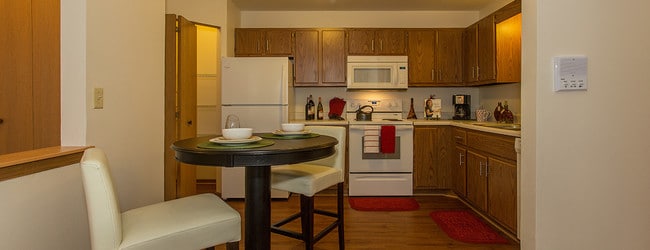 Riverside Glen Apartments