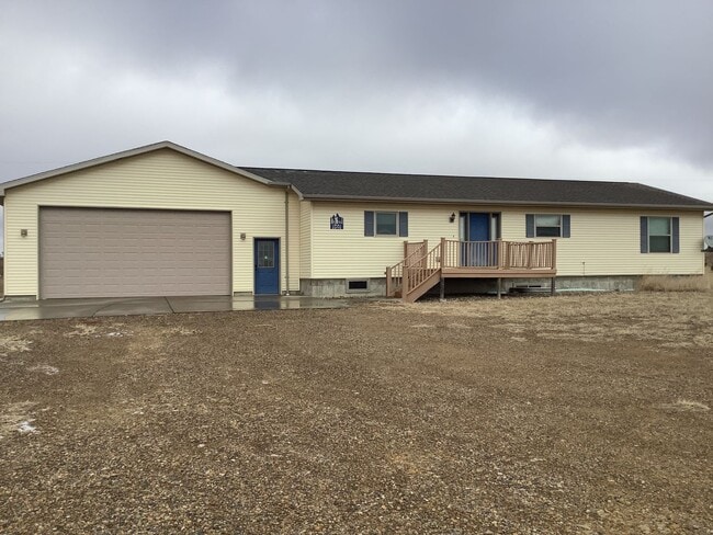 RURAL!!! 4 bedroom, 3 bath Single Family Home - RURAL!!! 4 bedroom, 3 bath Single Family Home