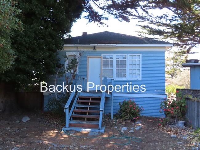 Single level home close to DLI in Monterey - Single level home close to DLI in Monterey