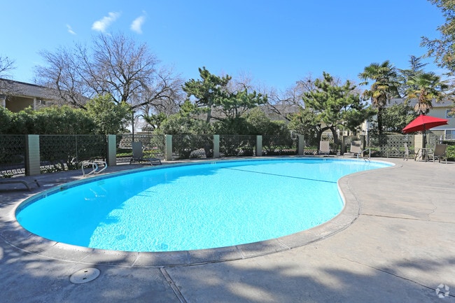 Photo - Parkwood Apartments