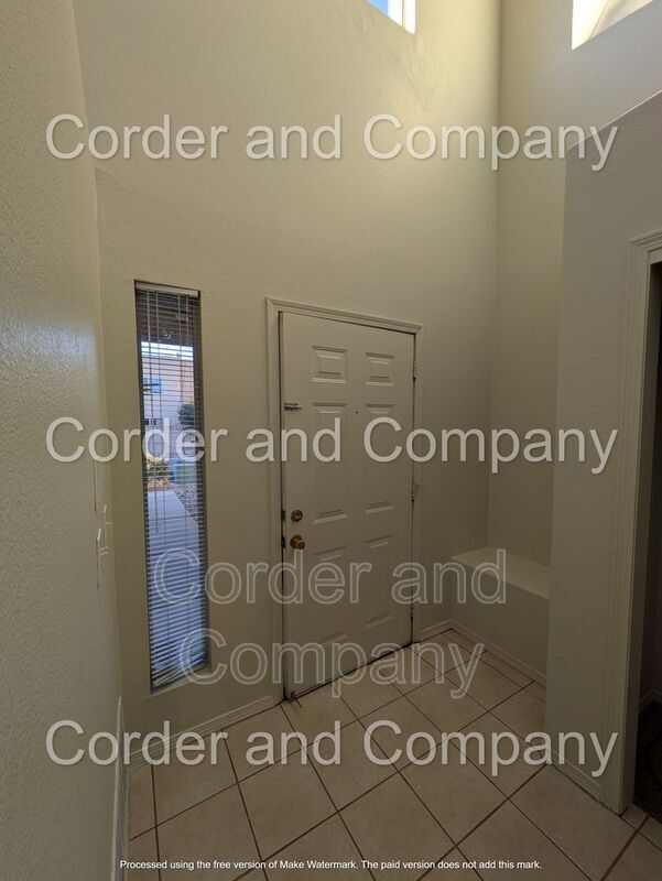 Photo - 11243 Campo Del Oso Ave NE