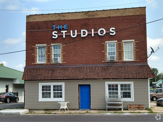 Building Photo - The Studios Rental