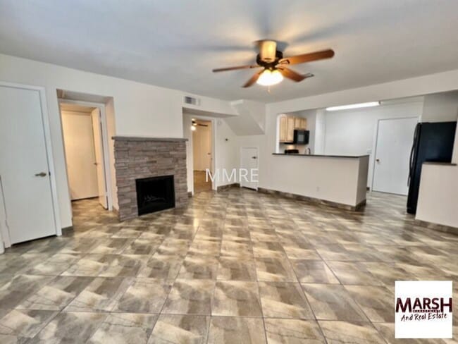Photo - Great 2 bedroom, single story condo in Mesa with community pool!!