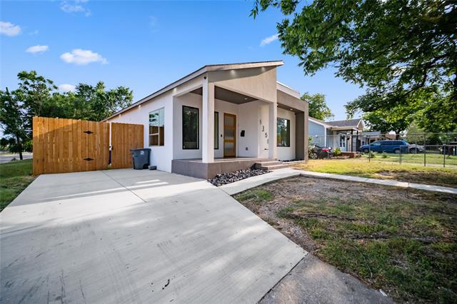 Photo - 1350 Strickland St