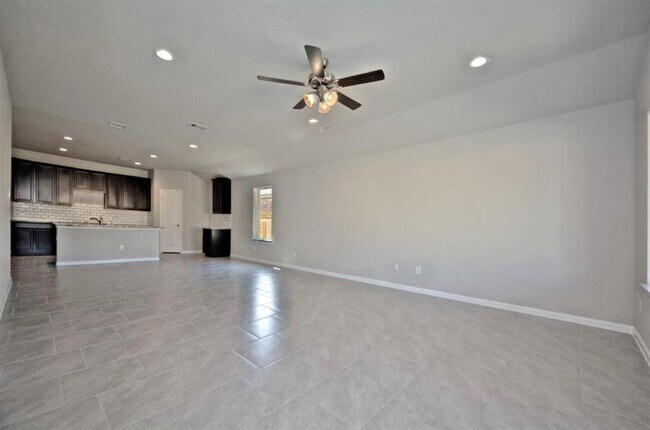 Photo - 7535 Keystone Blossom Trl