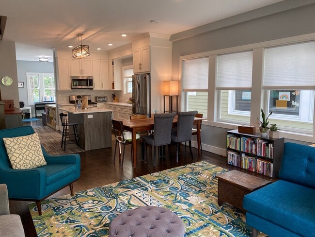 Photo - 500 Warburton Ave