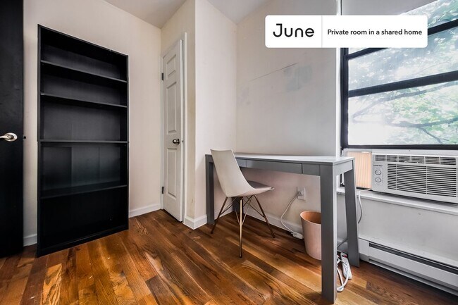 Photo - Room in Shared 5 bed/2 bath home Unit D