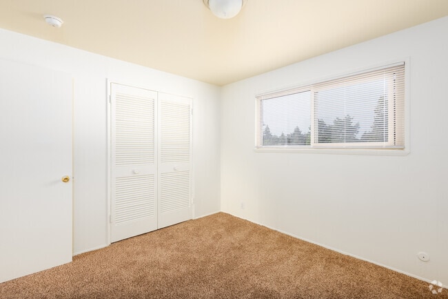 2BD, 1BA - 899-1,065SF