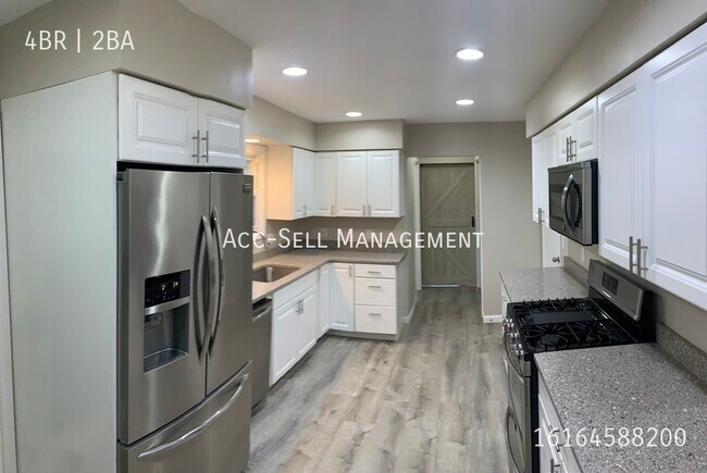 Photo - 53 Luray Ave NW