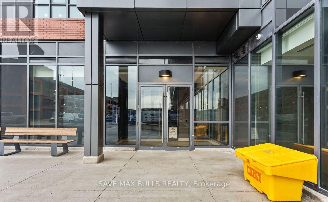 Photo - 2545 Simcoe St N Unité 235