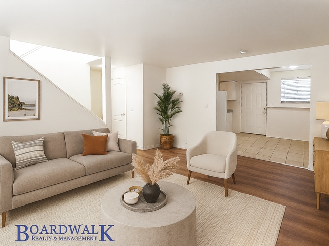 Photo - 3944 Crown Ave Unit 3944 W Crown Ave #B